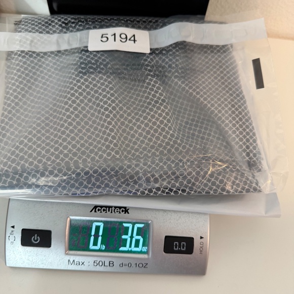 Ann Taylor Top Women XL Black White Rayon Office ShortSleeve Pleated Lightweight - Picture 10 of 10